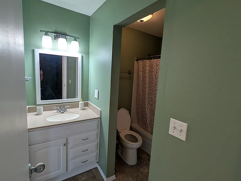 24 Dorset Ct — Photo 17