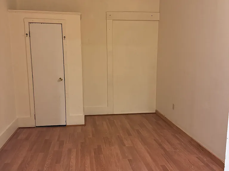 4 Bridge St #6 — Photo 5