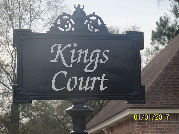 3rd image of 5045 Kings Ct