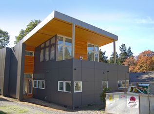 4609 SW Monroe St, Seattle, WA 98136