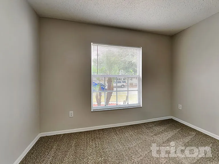 4307 Country Hills Blvd — Photo 11