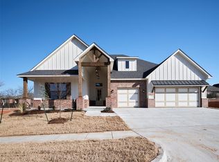 3621 Yellowstone Dr, Norman, OK 73069