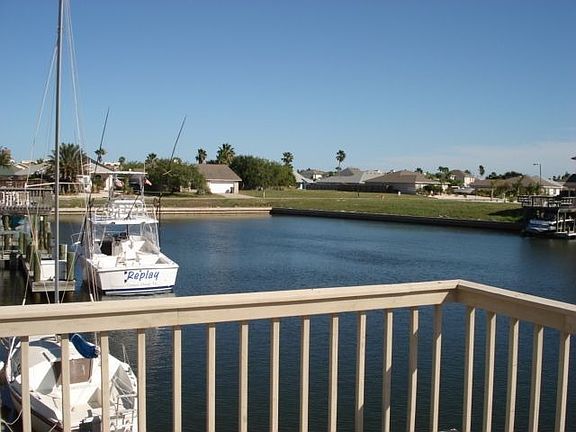 4th image of 13749 Three Fathoms Bank Dr