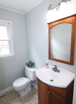 5th image of 4848 Copperfield Dr
