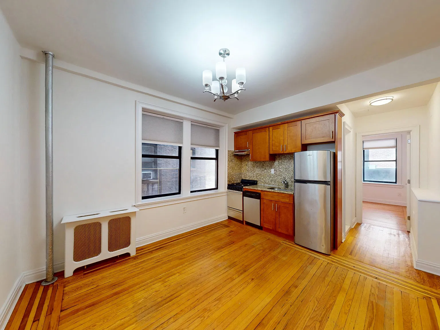 245 West 51st Street — Photo 3