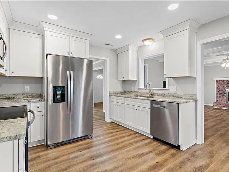 5120 Eagle Run Rd — Photo 11