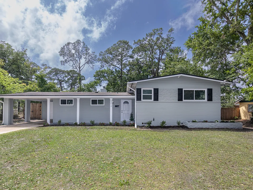 7214 Poinciana Ave