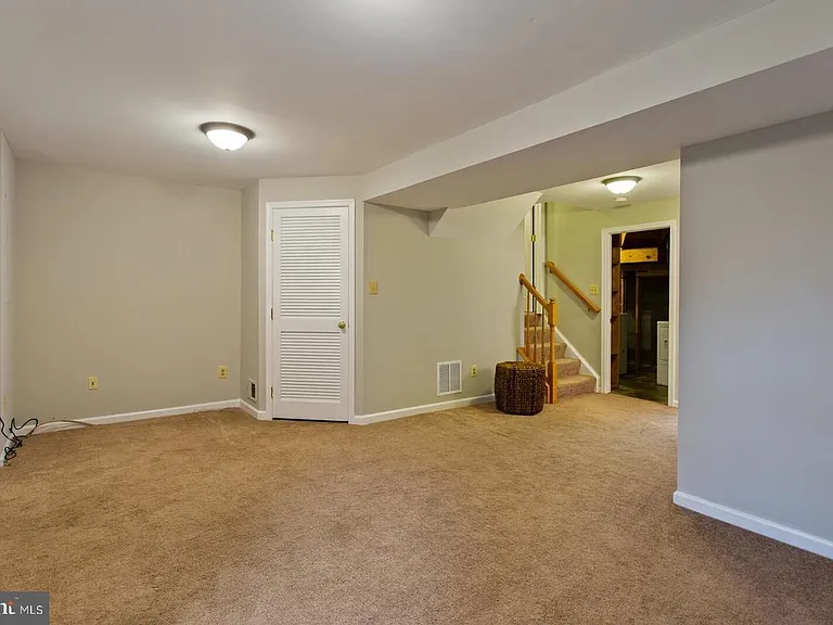 6213 Abbottsbury Row — Photo 20