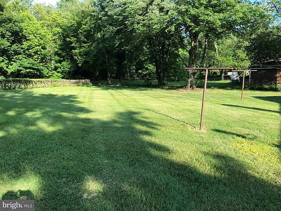 5th image of 8306 Rose Marie Dr