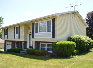 145 Greenhurst St, Geneva, NY 14456
