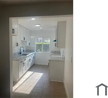2 bed, 800 sqft, $2,300 — Photo 2