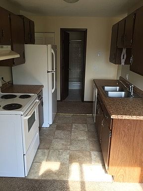 5th image of 1321 Centennial Dr APT 302
