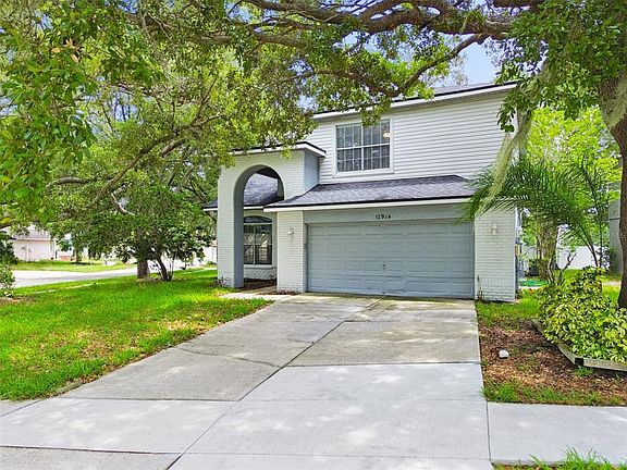 3rd image of 12914 LONGCREST DRIVE