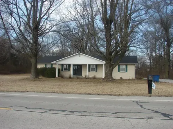 715 W Broadway St, Sparta, IL 62286