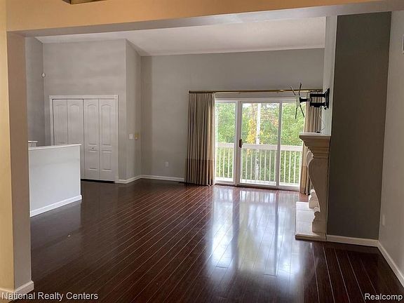 5th image of 6720 Maple Lakes Dr