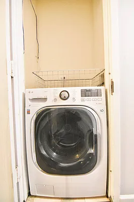 Rented by Bohemia Realty Group | media 47