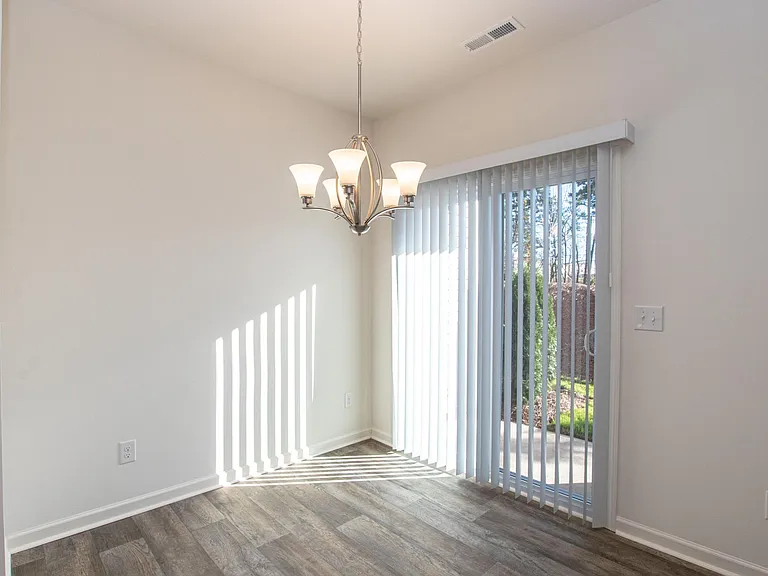 13823 Clayborn St — Photo 10