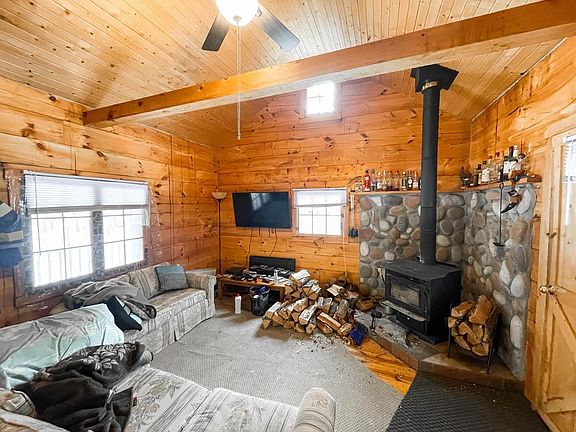 3rd image of 1007 Necedah Road