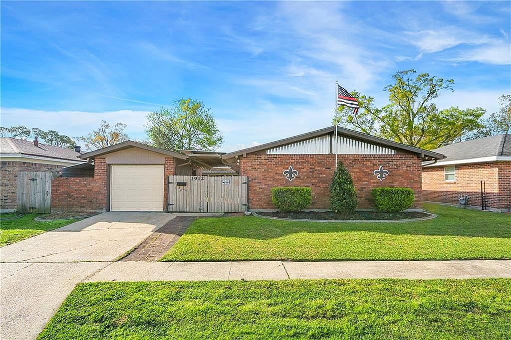 1912 Green Oaks Dr, Gretna, LA 70056 Zillow