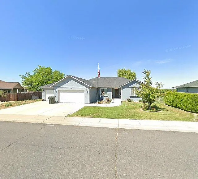 208 Sunset Ln — Photo 24