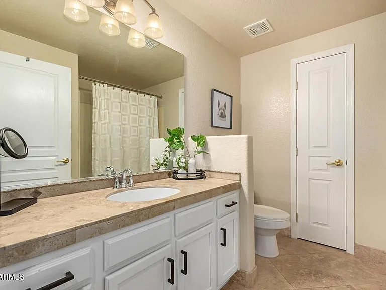 15221 N Clubgate Dr #1121 — Photo 24