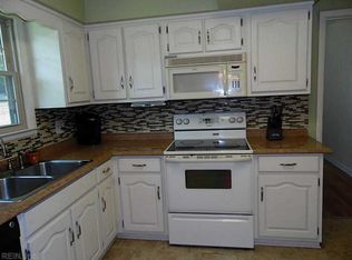 4820 Wycliff Rd, Portsmouth, VA 23703