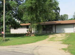 3365 N Blackhawk Rd, Byron, IL 61010