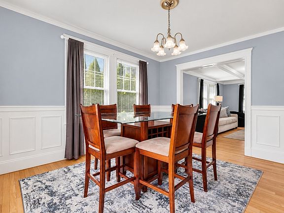 5th image of 48 Hawthorn Rd