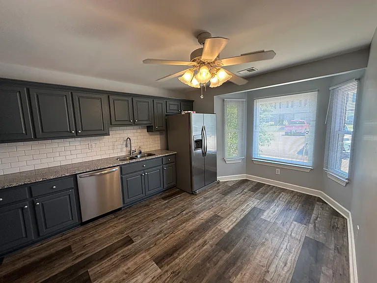 138 Cambridge Dr #C2 — Photo 4