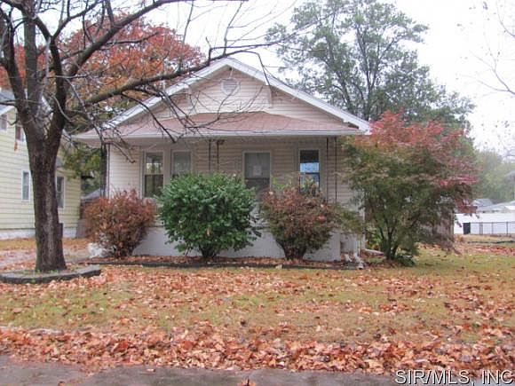 1st image of 570 Hamilton Ave