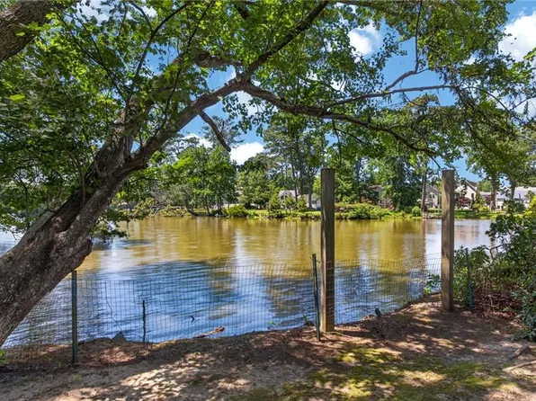 4848 Brigadoon Dr, Virginia Beach, VA 23455