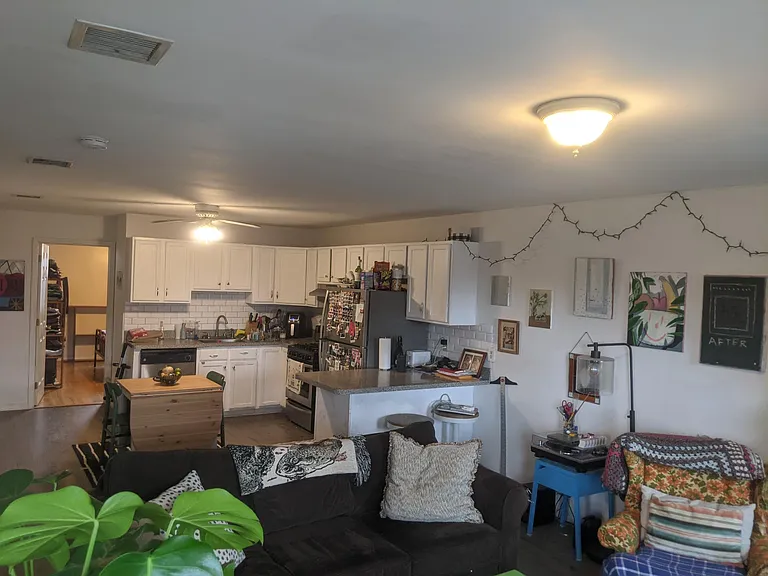 111 Hancock Ave #1 — Photo 10