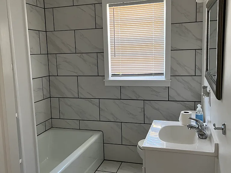 1564 E Laird Ave — Photo 7