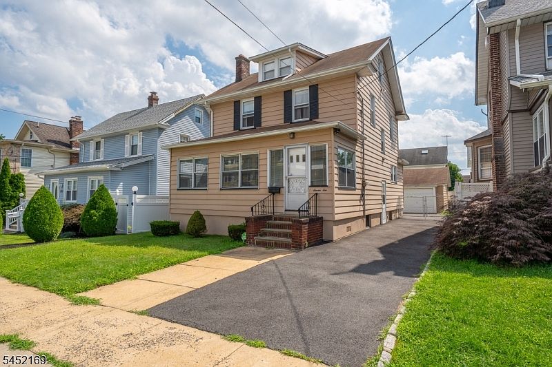 1st image of 710 Bailey Ave