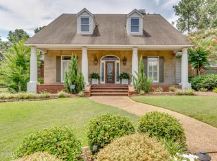 289 Surrey Xing, Ridgeland, MS 39157