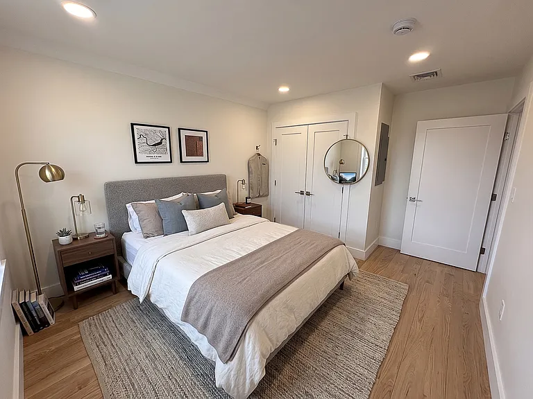 69 Elm St #2 — Photo 6