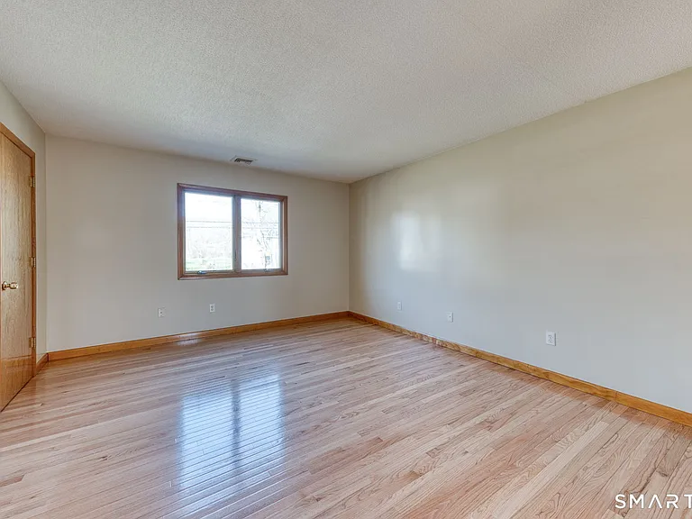 57 Four Rod Rd — Photo 13