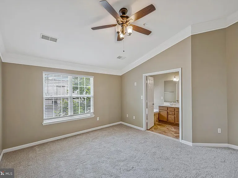1815 Spanish Oak Ln — Photo 21