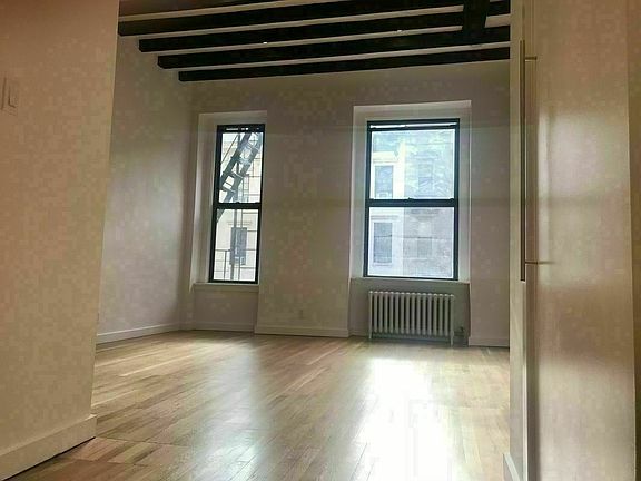 3rd image of 179 E 93rd St APT 4D