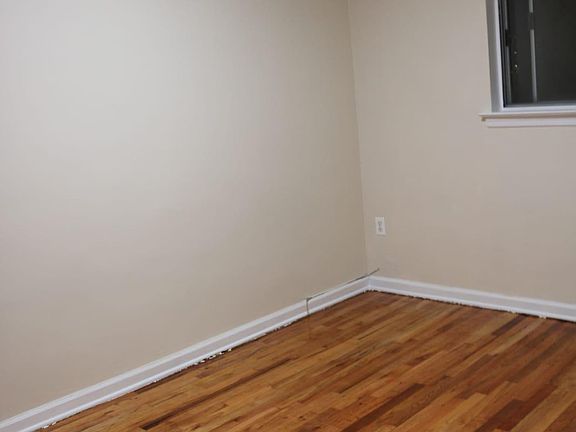 2nd image of 2943 Kingsland Ave #3