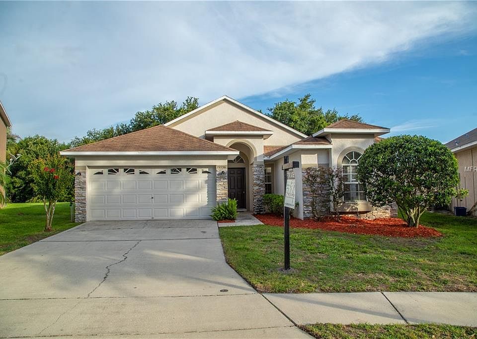 1st image of 12736 Standbridge Dr