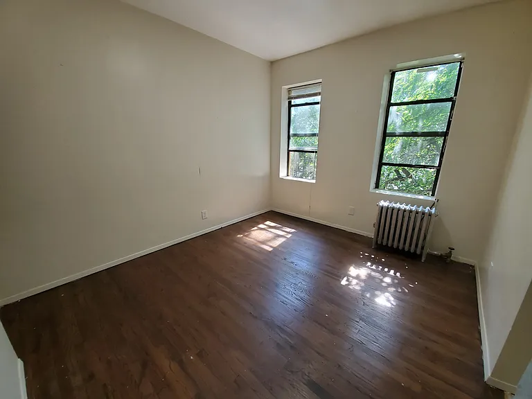 33 Storms Ave #33E — Photo 3