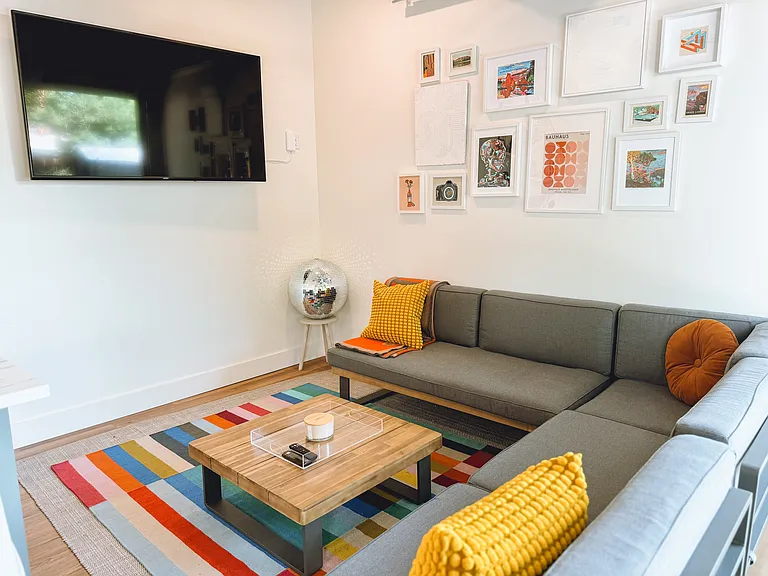 Detached bonus space