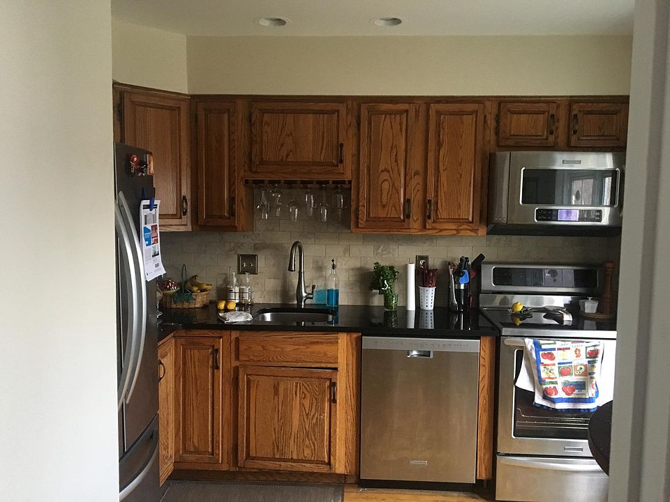 1st image of 409 Old Town Ct