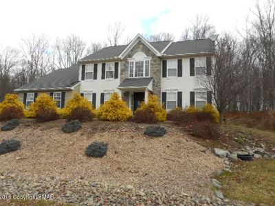 3306 Mountain Laurel Dr, East Stroudsburg, PA, 18301