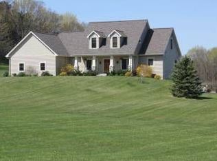 12433 White Creek Ave NE, Cedar Springs, MI 49319