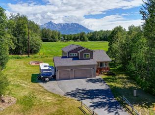 10775 E Meadowlark Cir, Palmer, AK 99645
