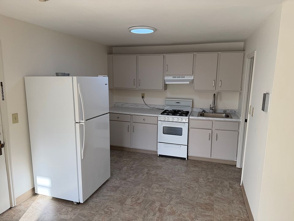 1st image of 187 Bemis Rd APT 12