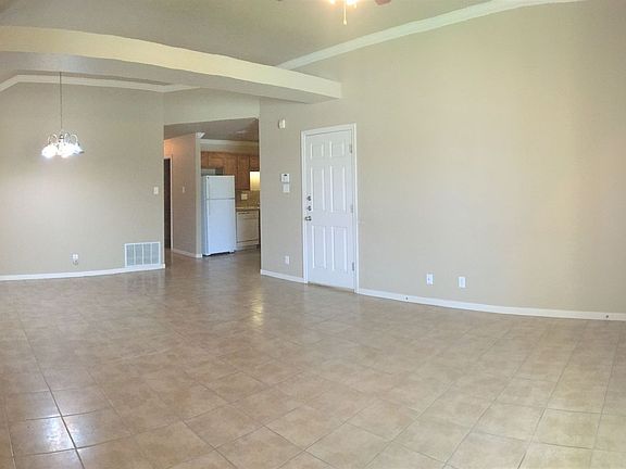 3rd image of 1303 Powder River Dr #A