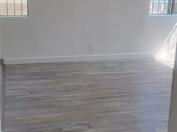6315 8th Ave, Los Angeles, CA 90043